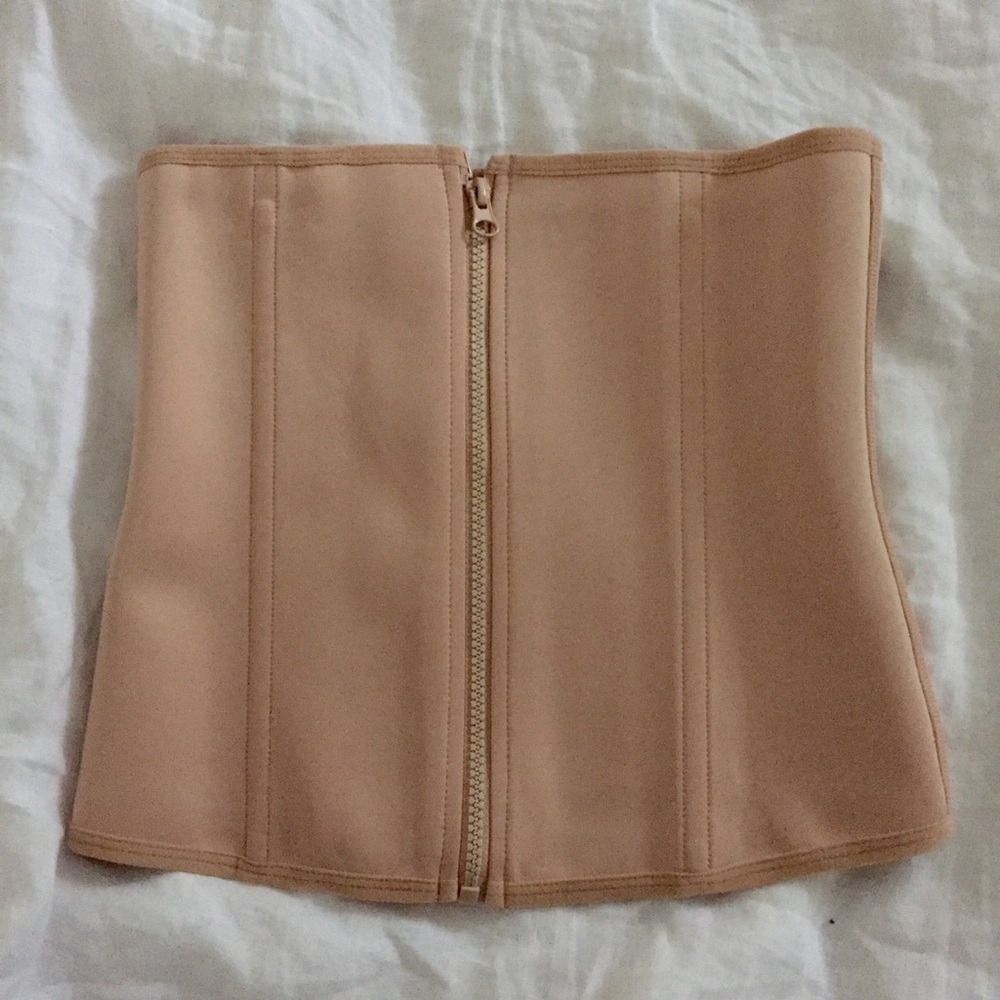 Waist trainer